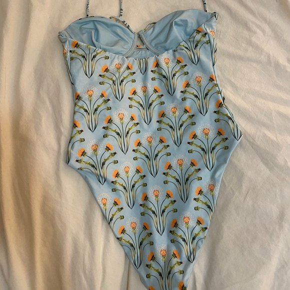 AGUA BY AGUA BENDITA Sándalo floral swimsuit - Picture 6 of 7